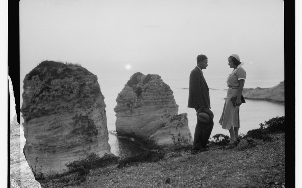 header_gender-and-space-pigeon-rocks-beirut-lebanon-library-of-congress-american-colony-or-matson-image